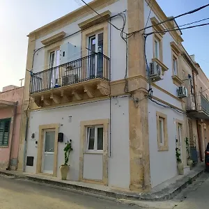 Kalsa's House Casa vacanze Noto